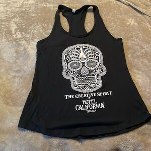 Hotel California Top l Large / Medium